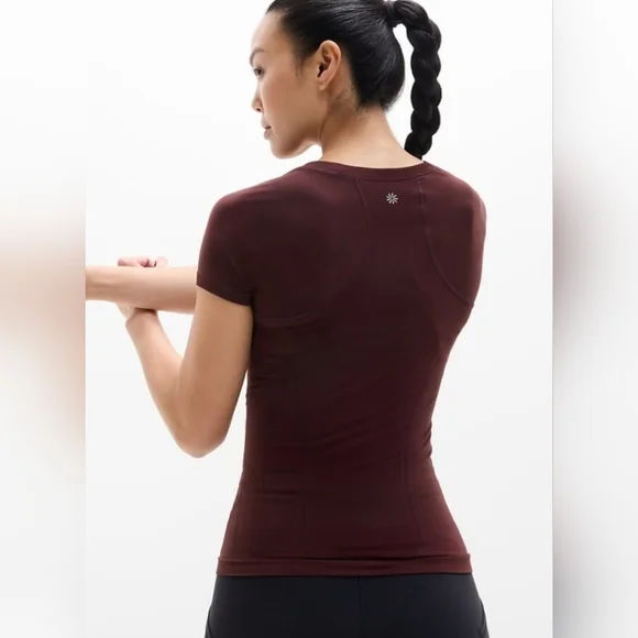 NWT- Athleta Momentum Seamless Short Sleeve - Garnet - Picture 3 of 5